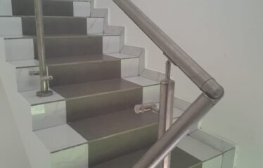 Villa  Cité Nana 7 Pièces