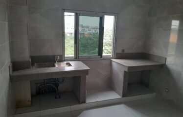 Villa  Cité Nana 7 Pièces