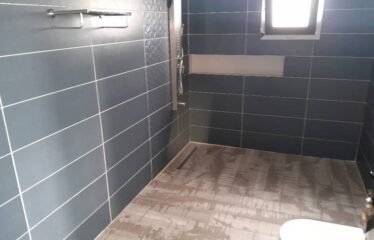 Villa  Cité Nana 7 Pièces