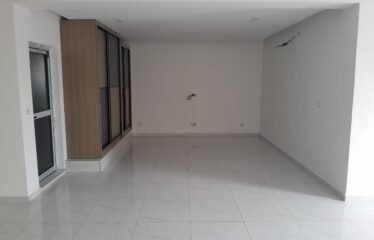 Villa  Cité Nana 7 Pièces