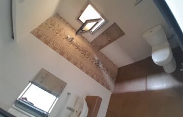 Villa  Cité Nana 7 Pièces