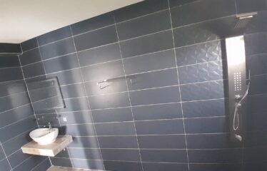 Villa  Cité Nana 7 Pièces