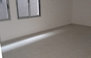 Villa  Cité Nana 7 Pièces